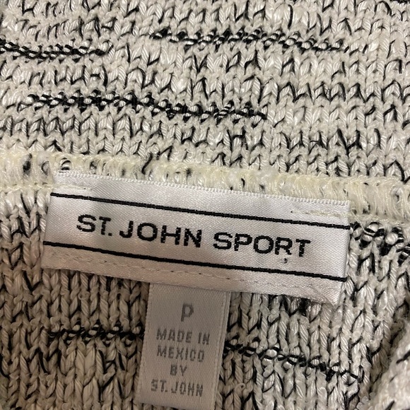 St.John Sport wool blend zip up sweater - Picture 2 of 7